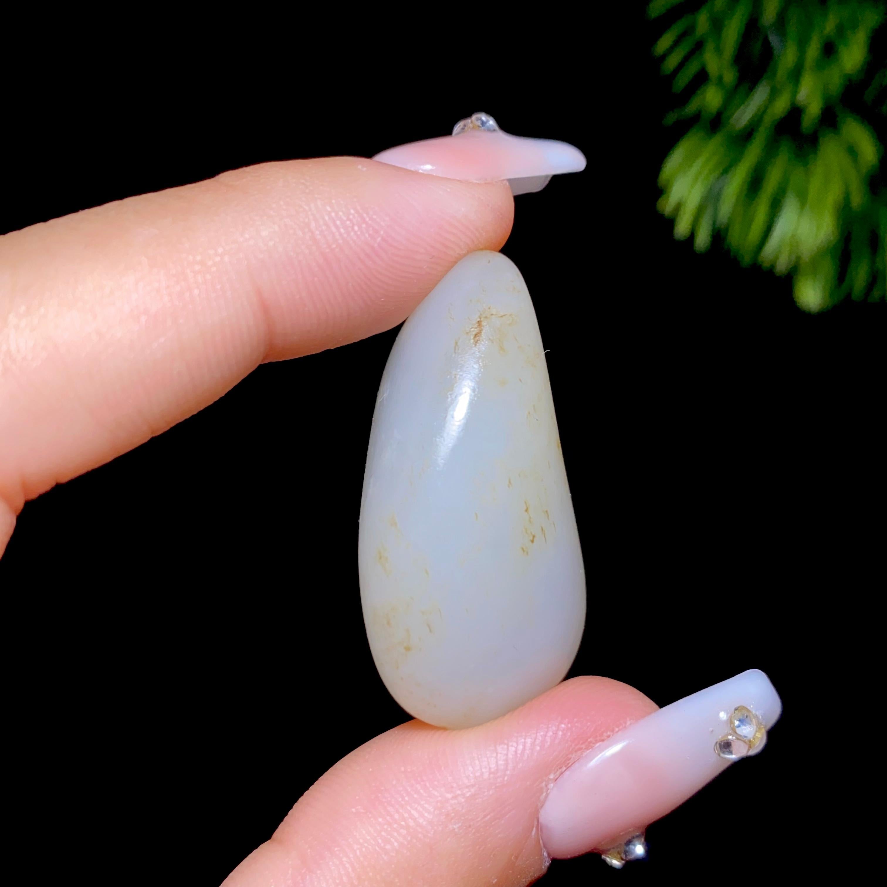 和田玉白玉淡淡洒金皮籽料原石(20.6g)