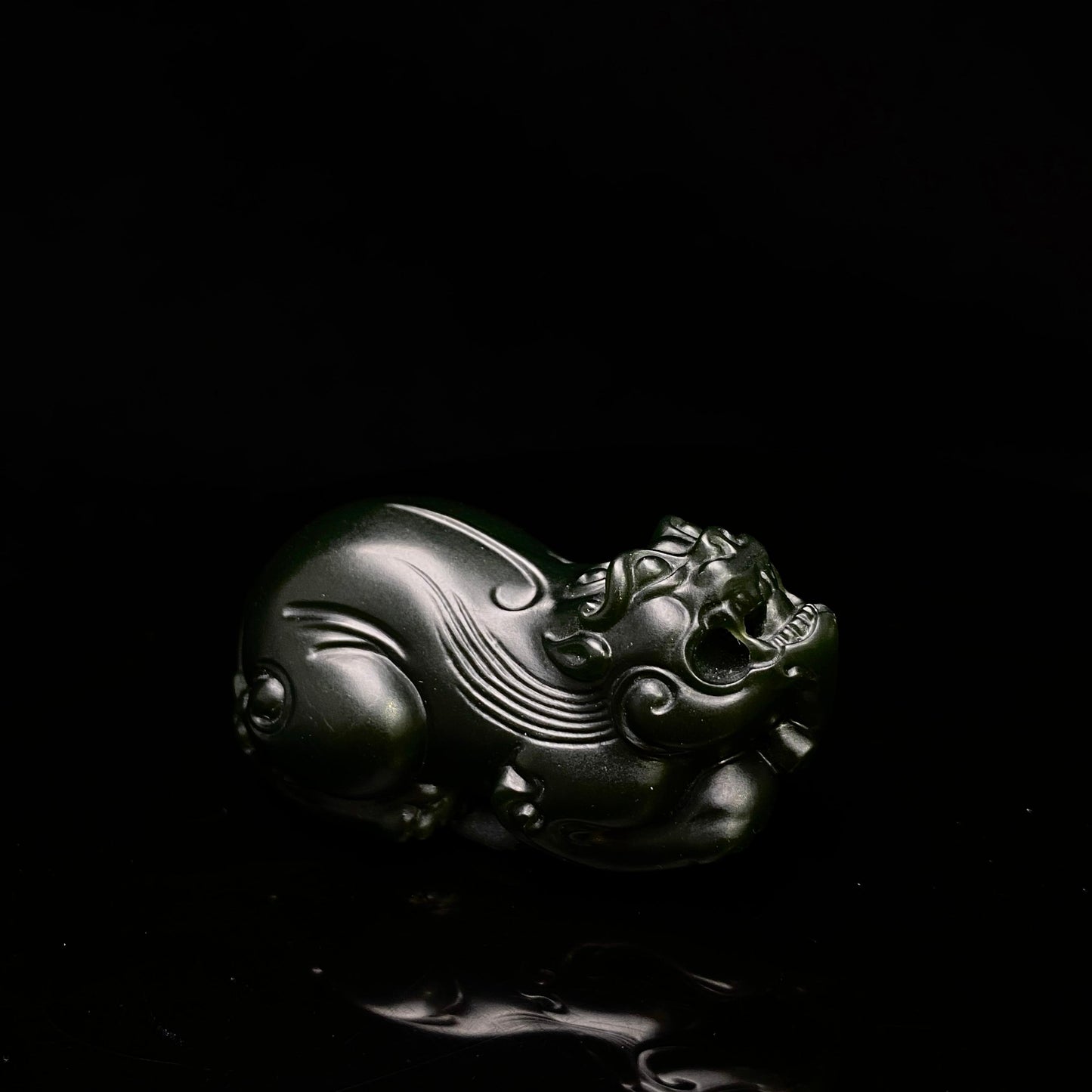 和田玉塔青料貔貅挂件(46.8g)