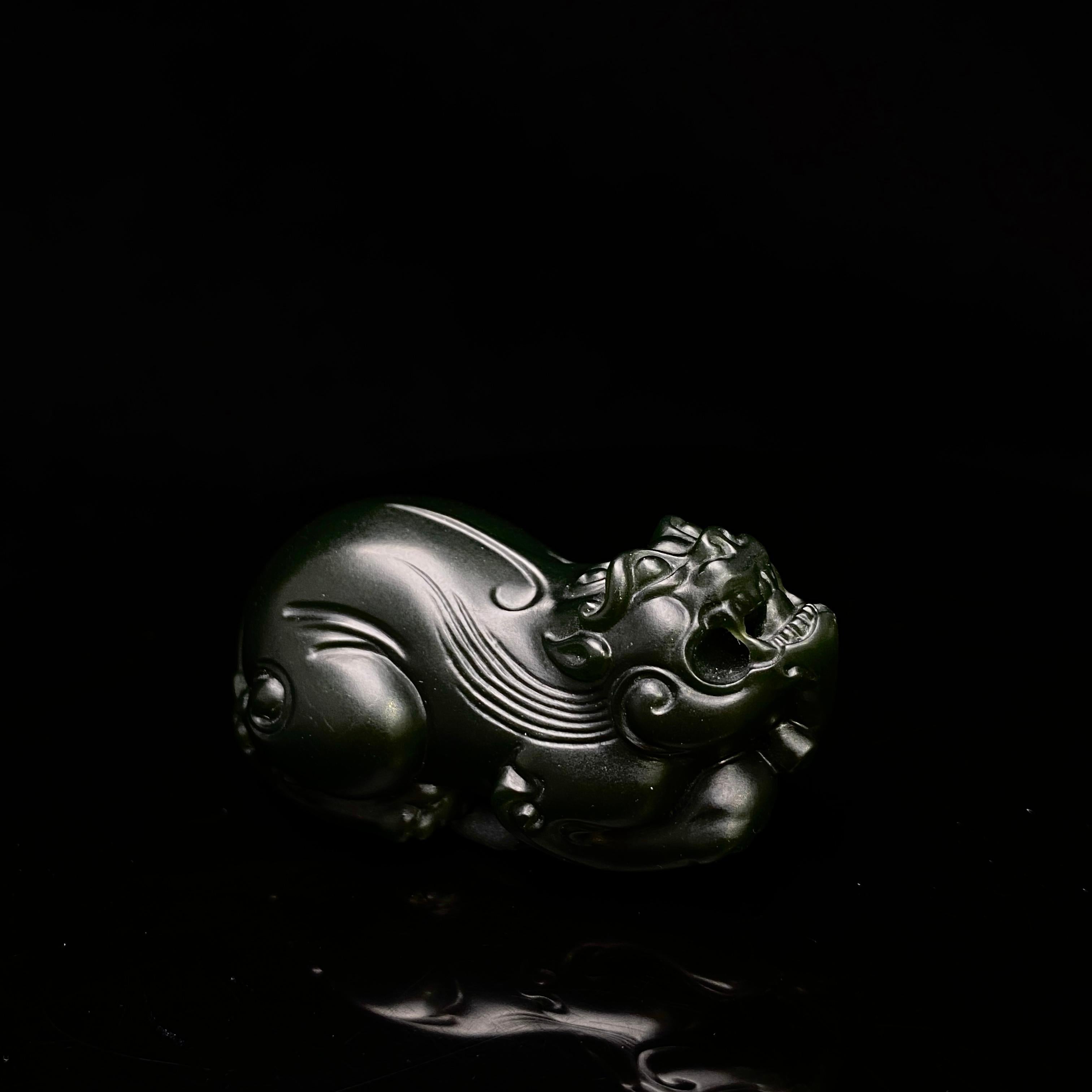 和田玉塔青料貔貅挂件(46.8g)