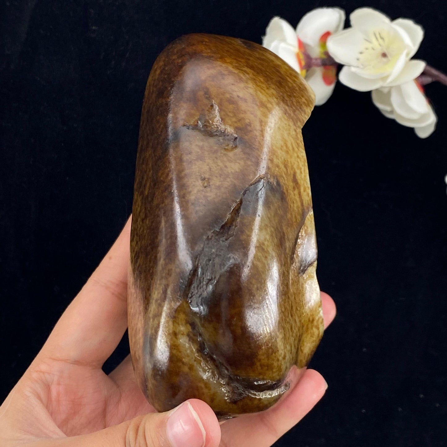 和田玉满秋梨皮籽料原石(997.8g)