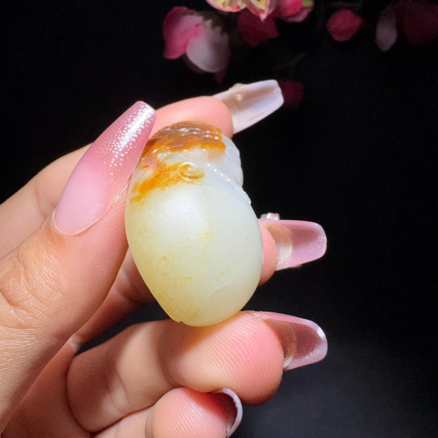 和田玉籽料挂件一念之间挂件(30.3g)
