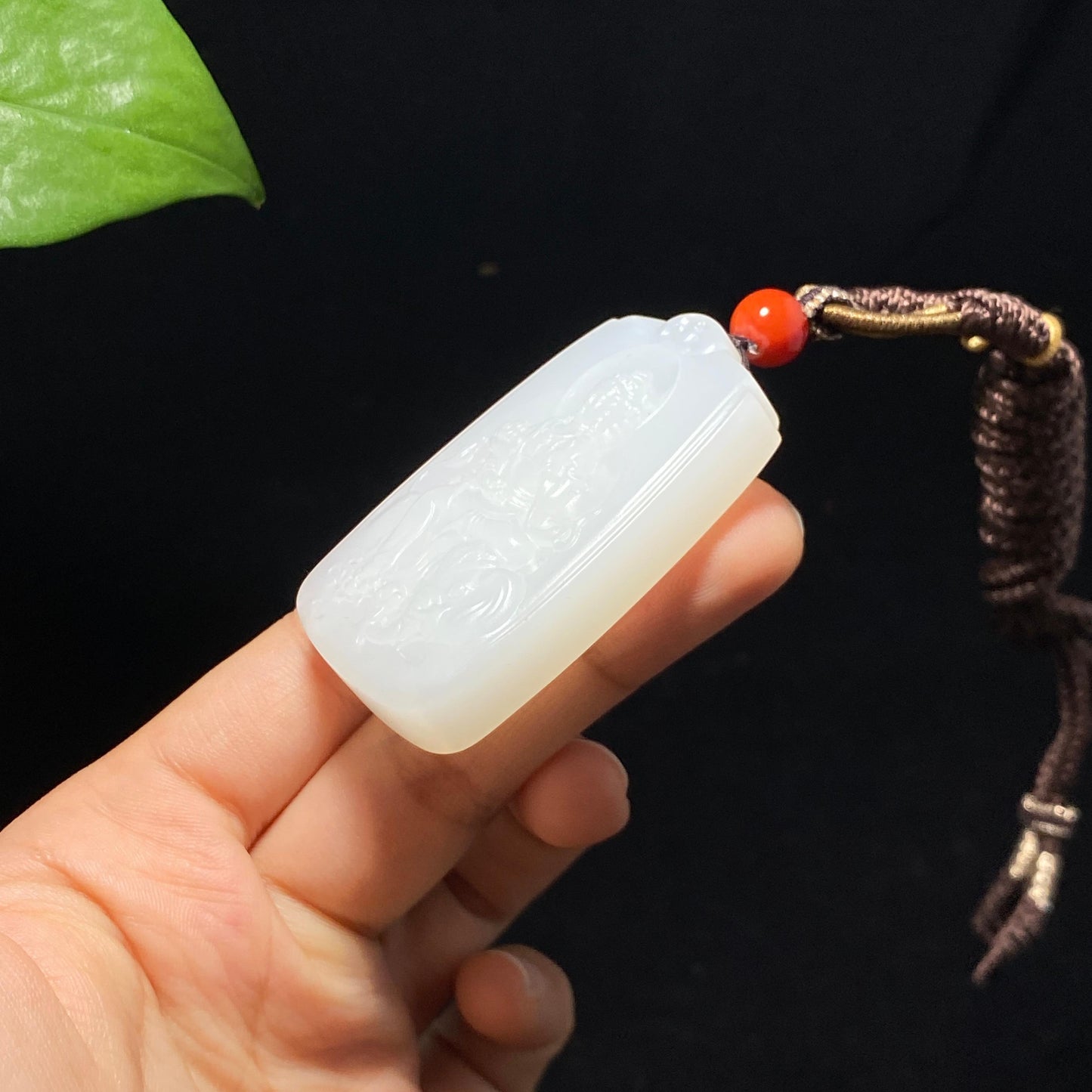 精品和田羊脂白玉普贤菩萨牌(52.5g)