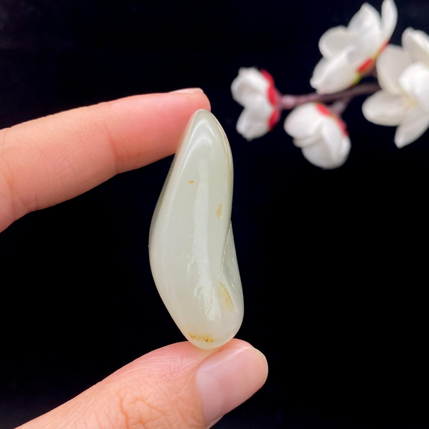 和田玉洒金皮籽料原石(27.1g)