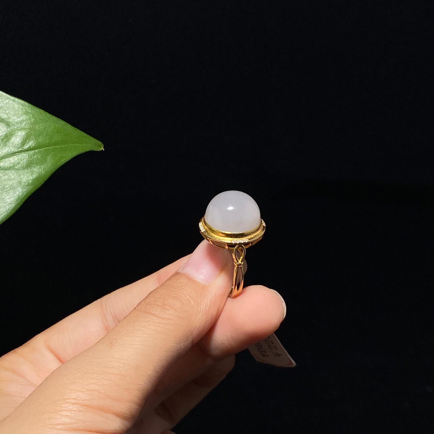 精品和田山料白玉金镶玉戒指(5.0g)