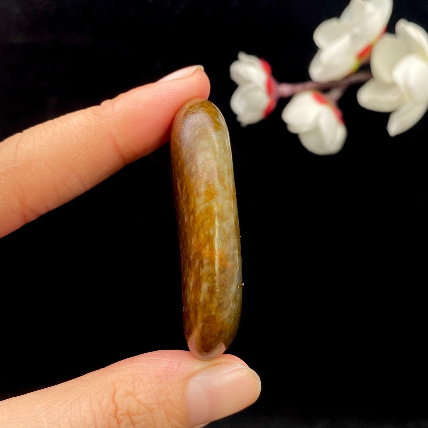 和田玉黄皮籽料挂件(33g)