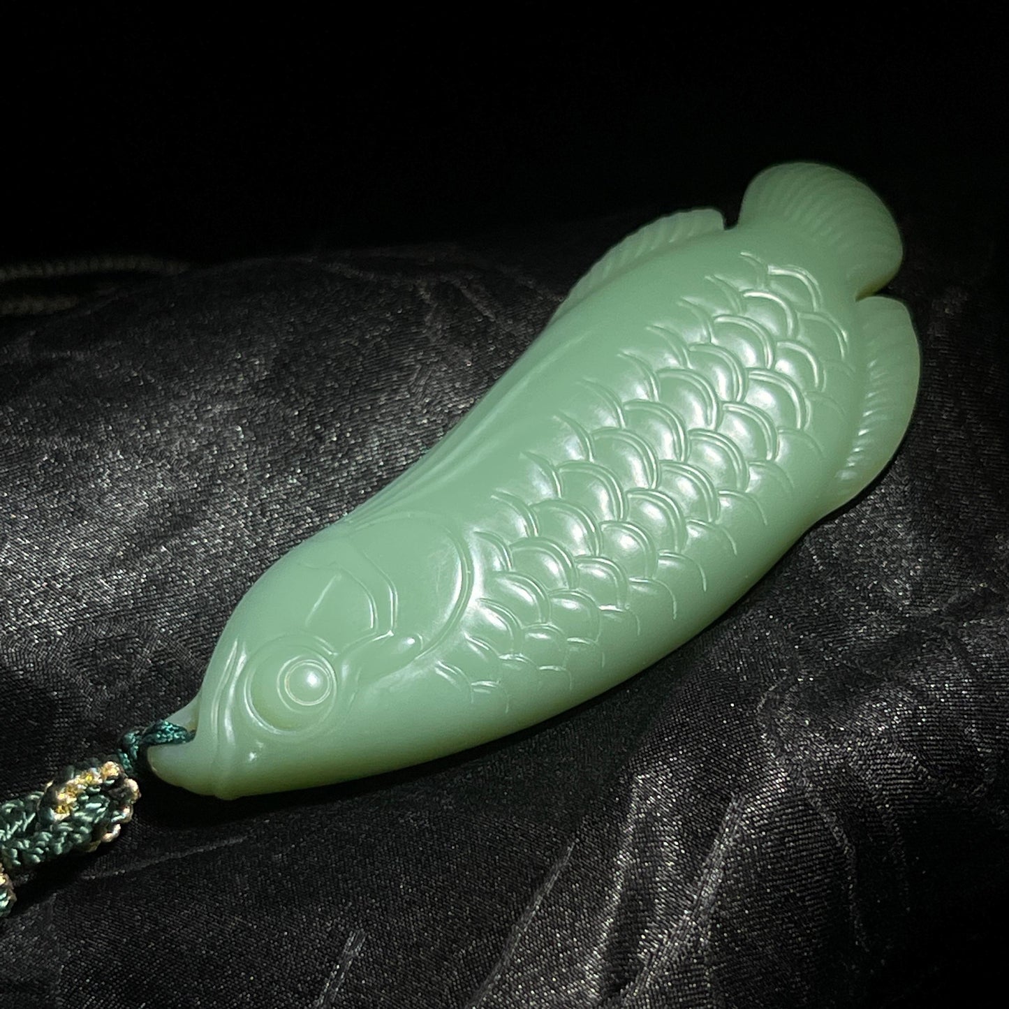 和田玉碧玉粉青年年有余(27.7g)