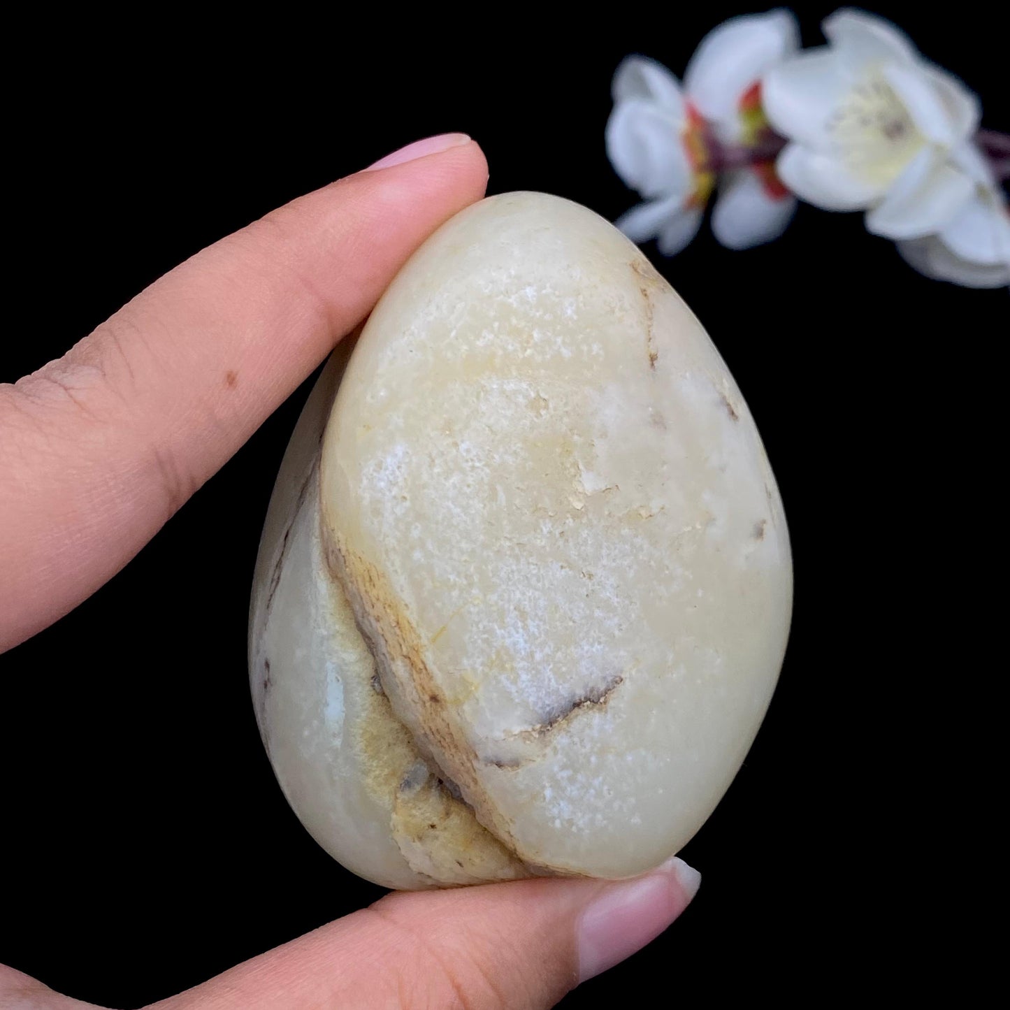 和田玉糖籽料原石(146.1g)