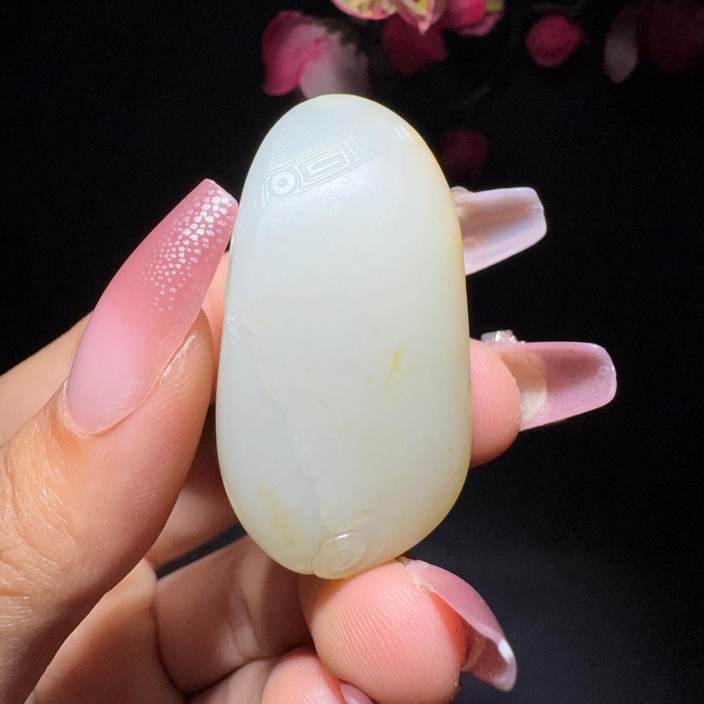 和田玉籽料挂件一念之间挂件(30.3g)
