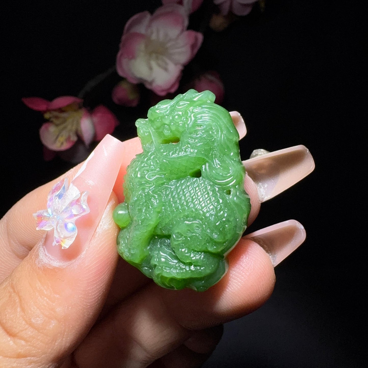 和田玉碧玉挂件麒麟(14.0g)