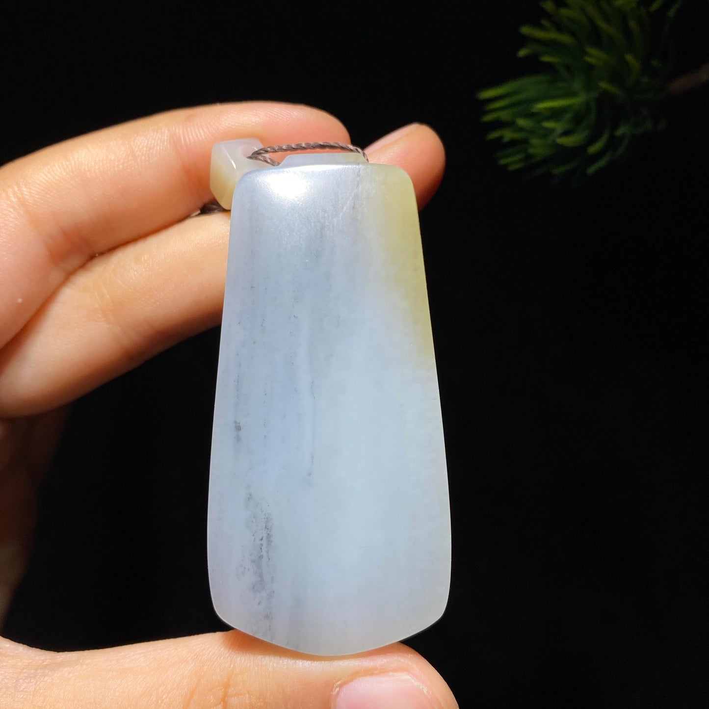 和田玉籽料无事牌(43.5g)
