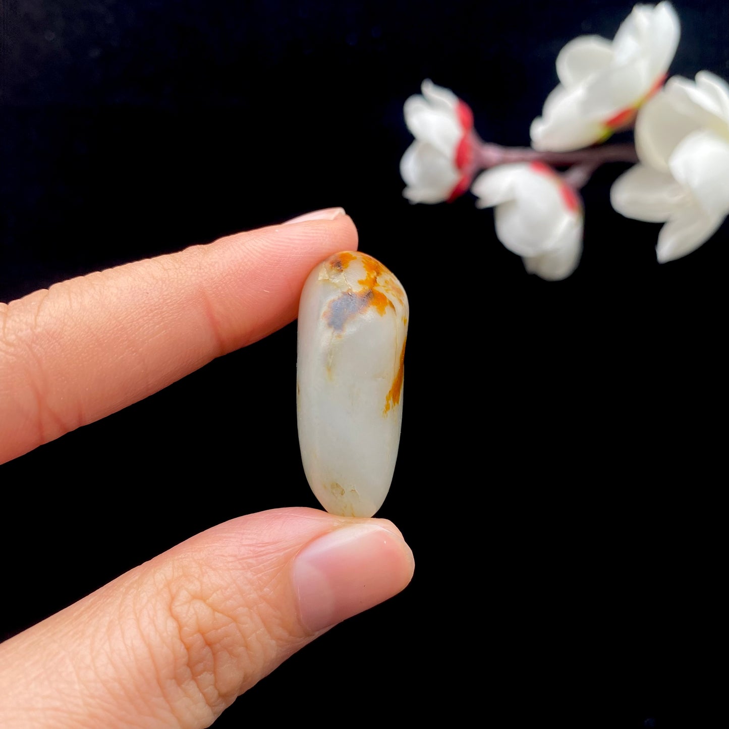 【超值推荐】和田玉-黄皮青花底籽料吊坠籽