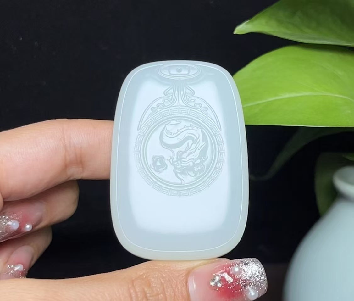 和田羊脂玉生肖龙牌