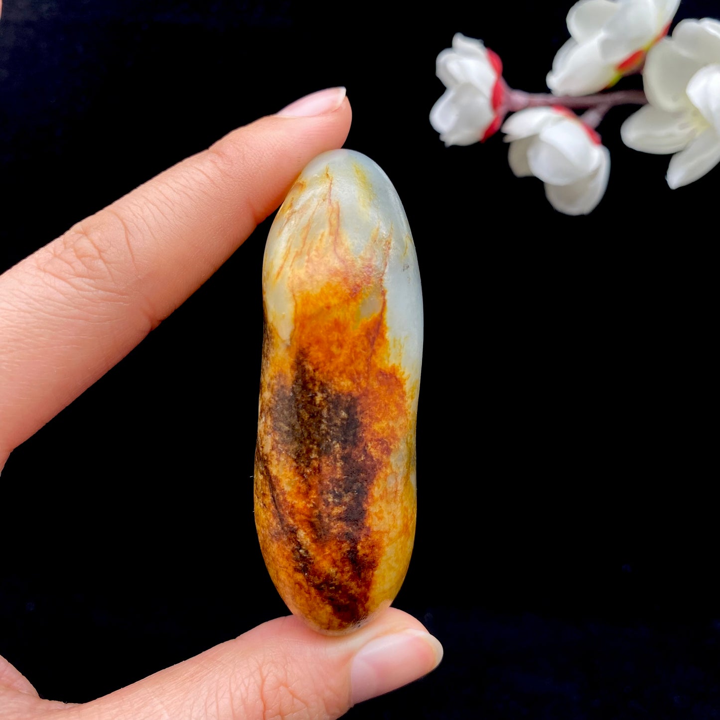 和田玉-聚黄皮青花籽料原石