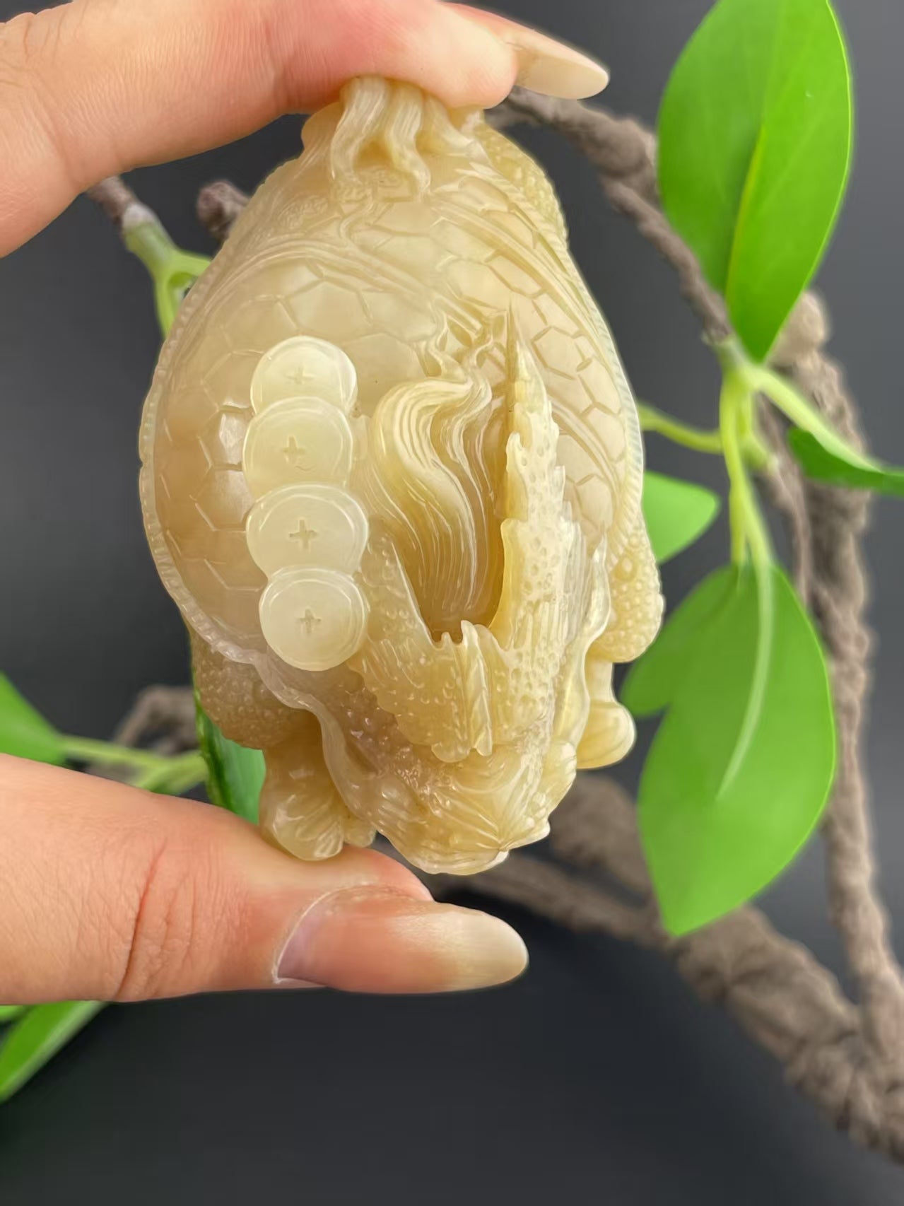 和田玉糖白龙龟手把件