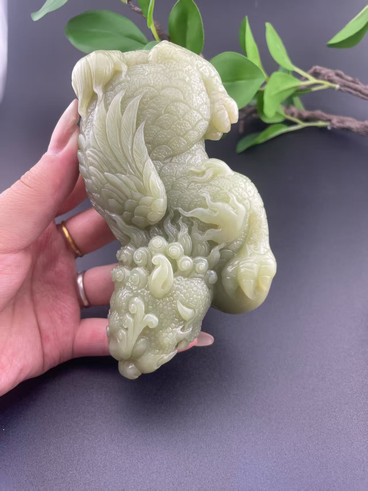 和田玉黄口貔貅手把件