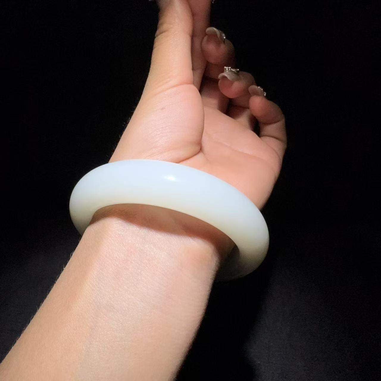 和田玉白玉手镯