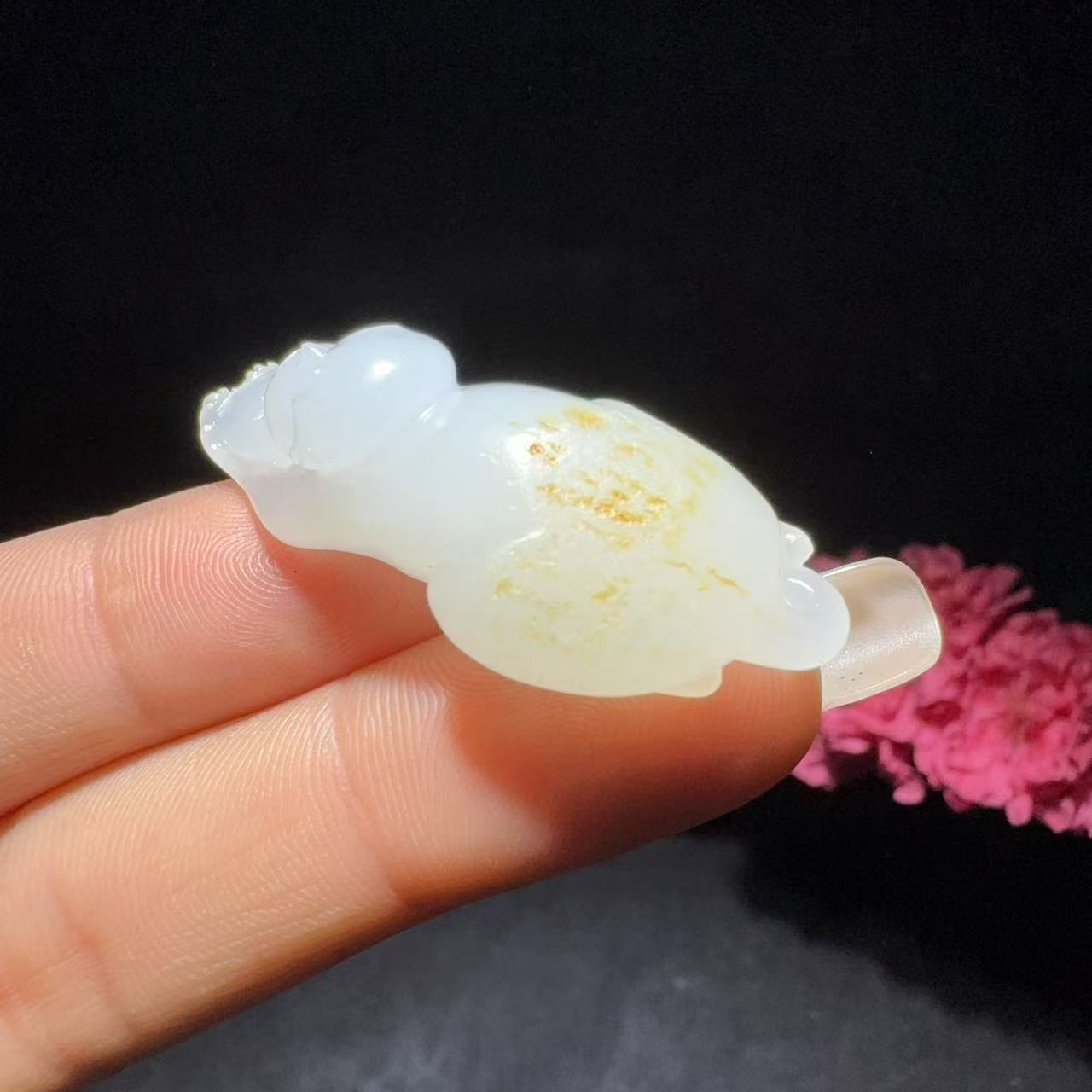 和田玉籽料挂件猴子
