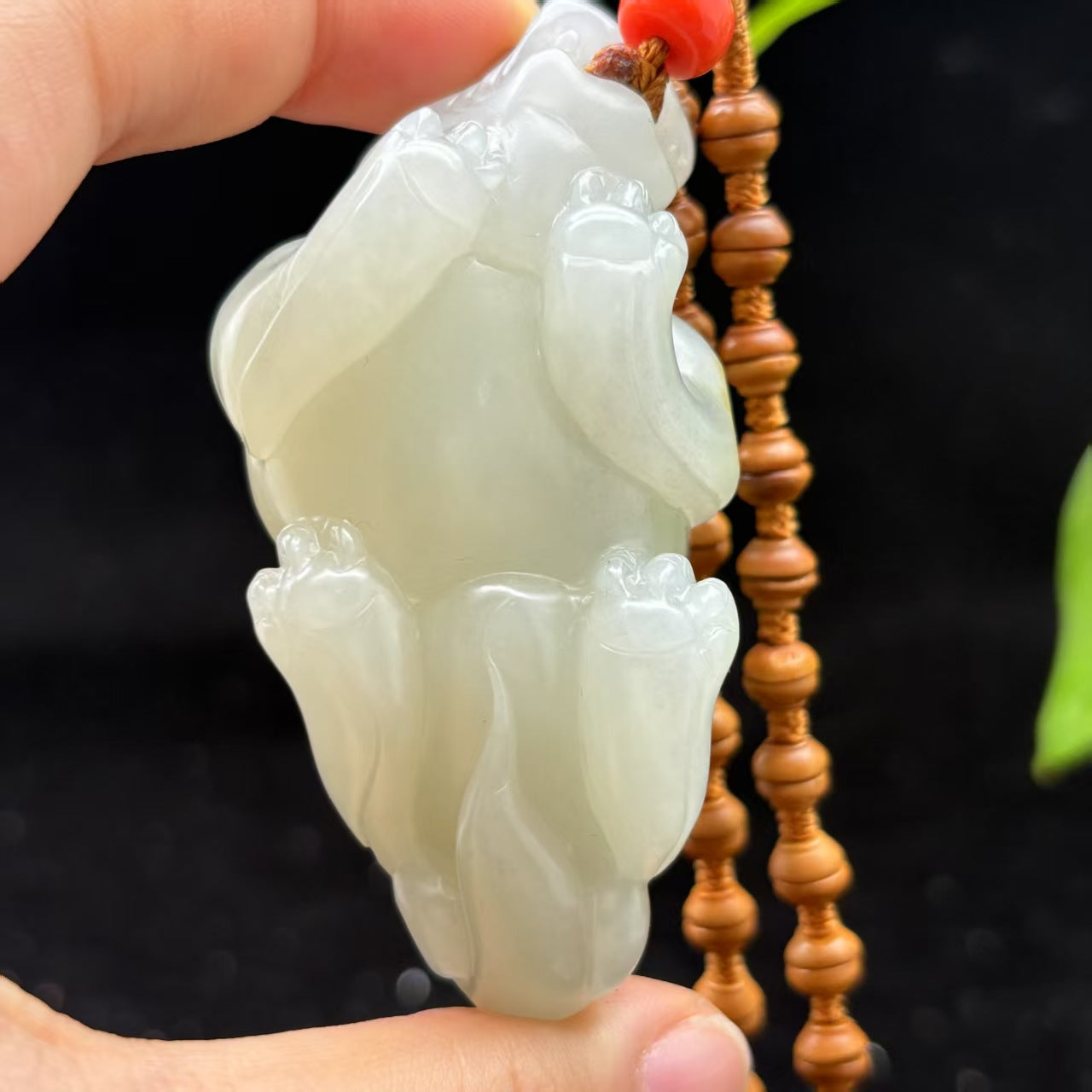 和田玉籽料貔貅挂件