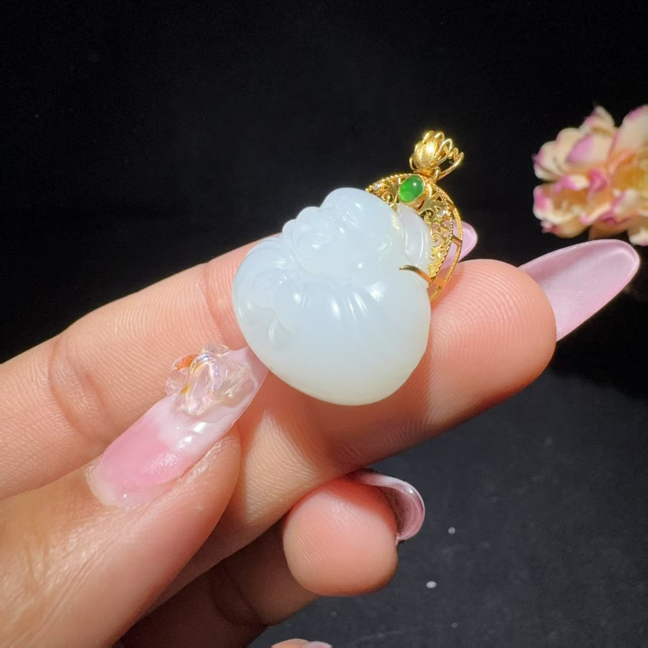 和田玉白玉金镶玉佛公