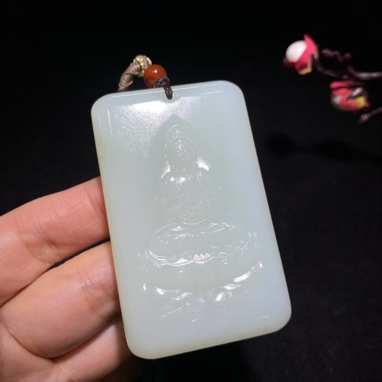 和田山料白玉观音