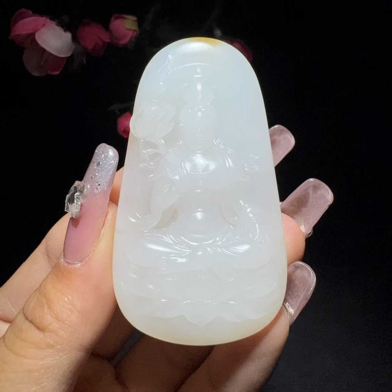 和田玉籽料挂件莲花观音