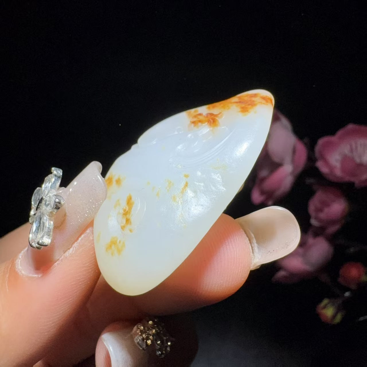 和田玉籽料龙挂件