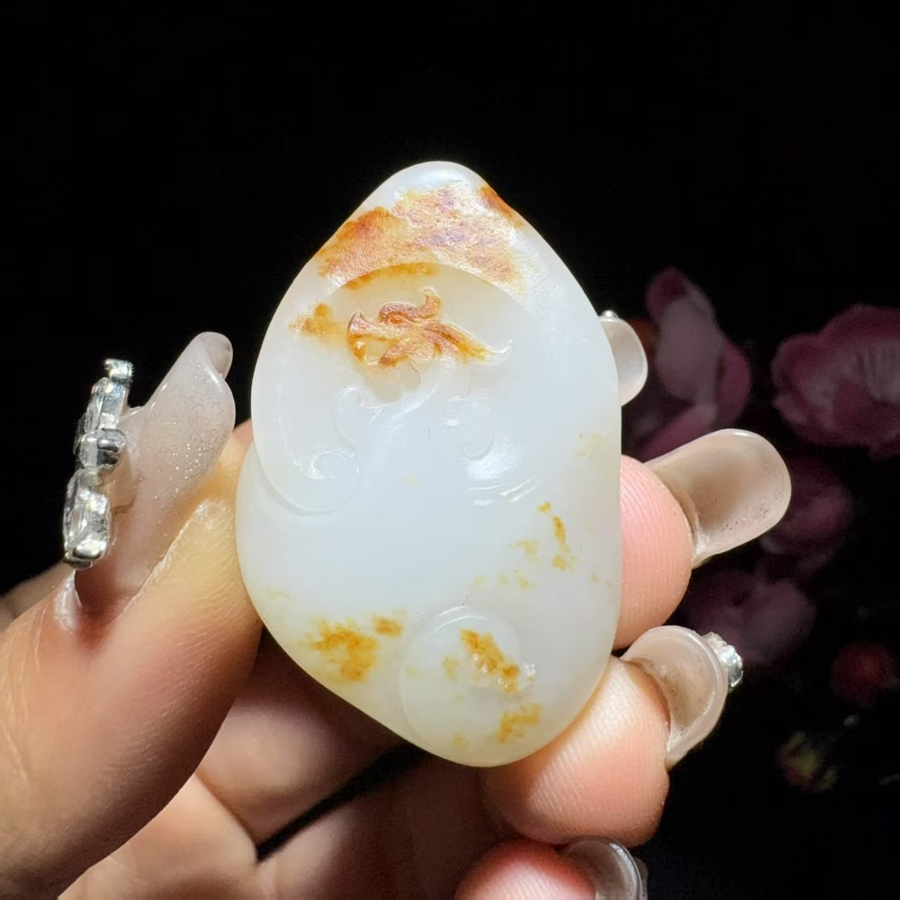 和田玉籽料龙挂件