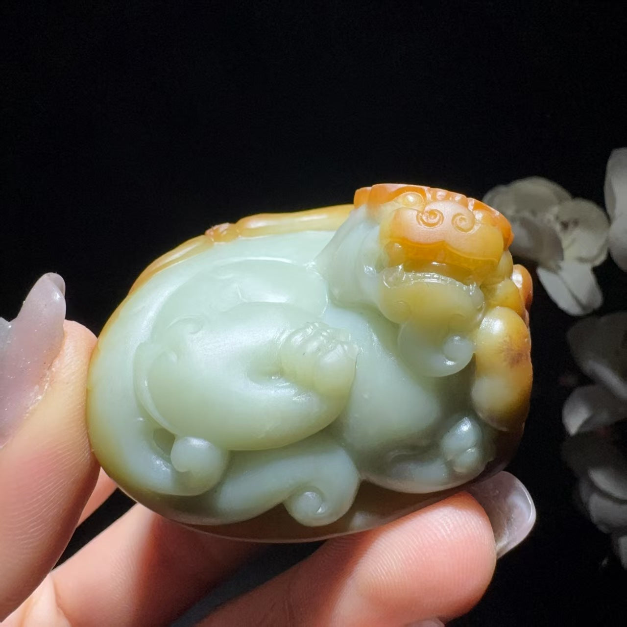 和田玉籽料貔貅手把件
