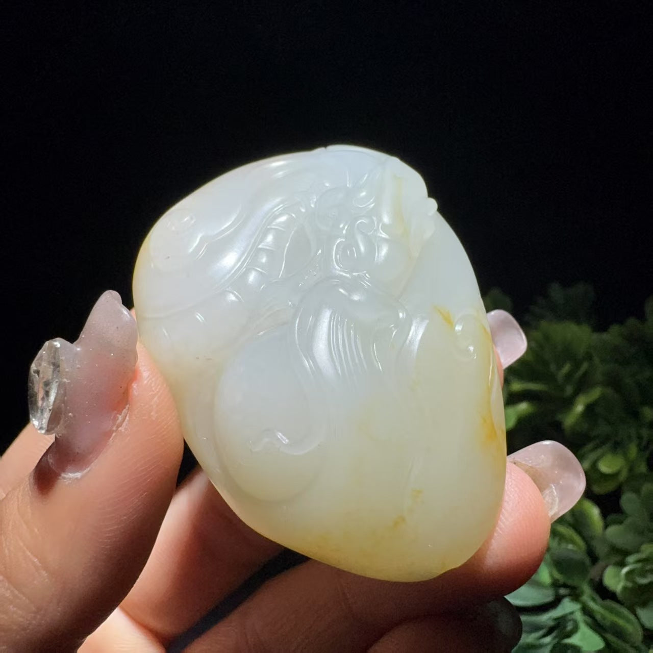 和田玉籽料龙挂件