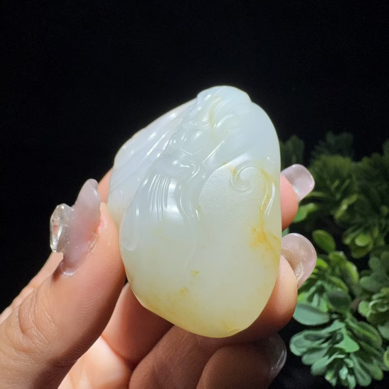 和田玉籽料龙挂件