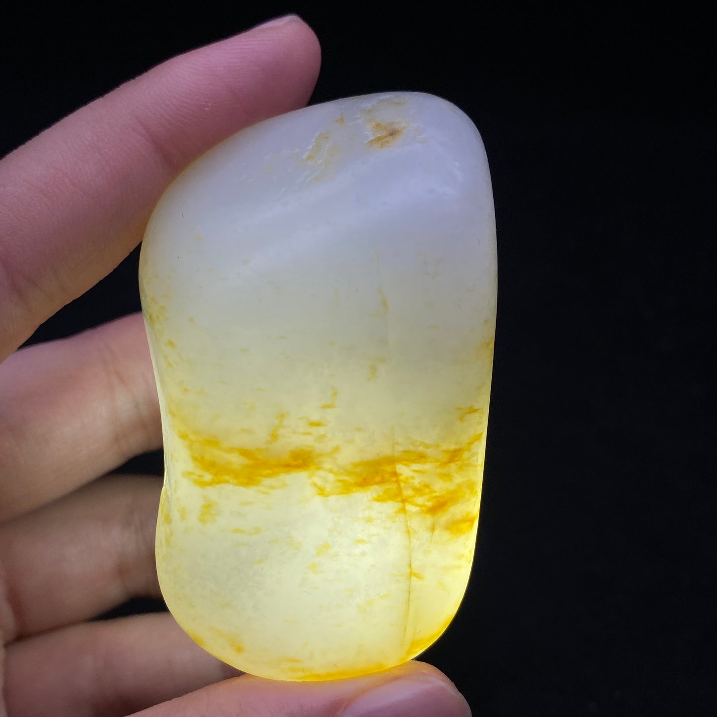 和田玉-洒金皮青花底籽料手把件