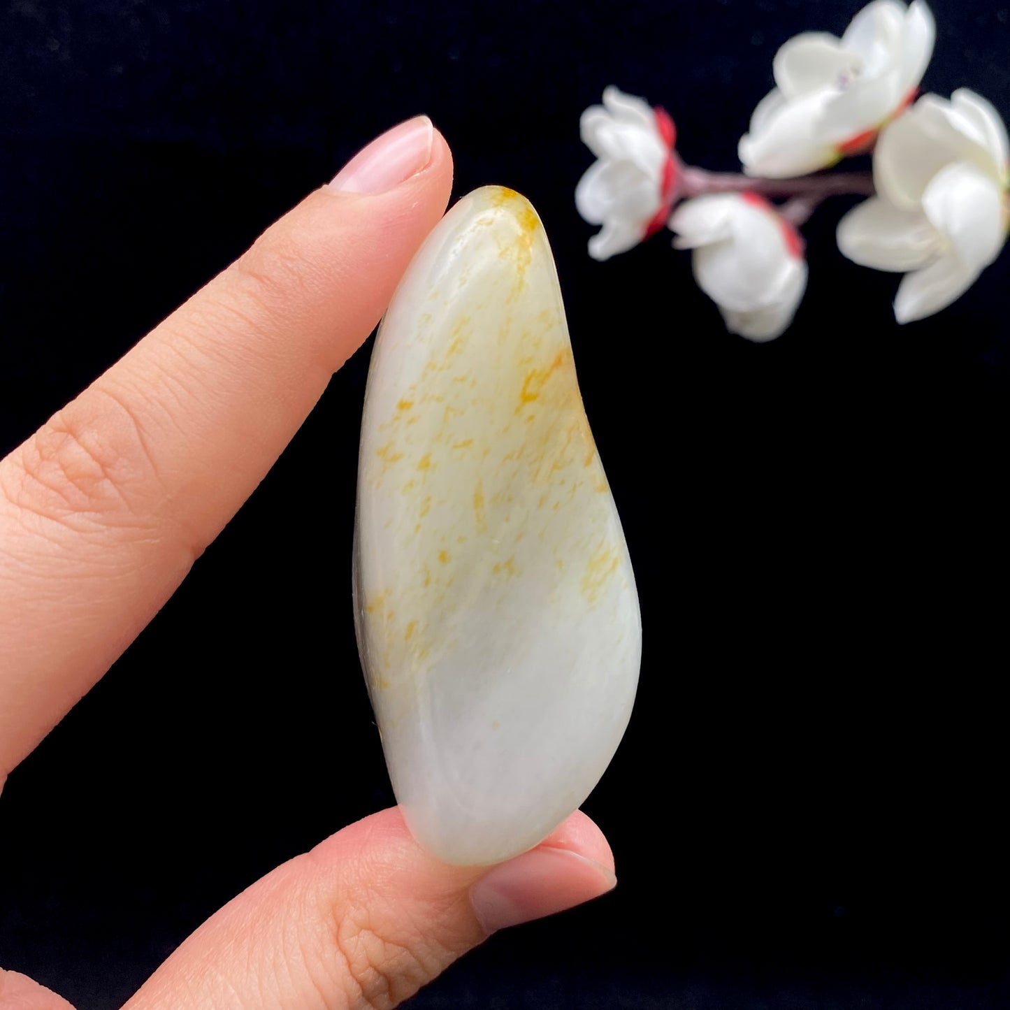 和田玉-洒金皮青花底籽料手把件