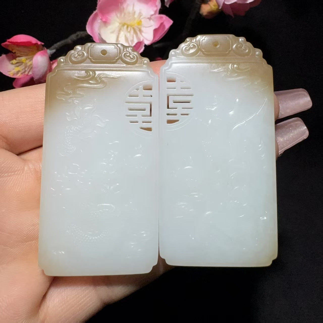 和田玉糖白玉龙凤对牌