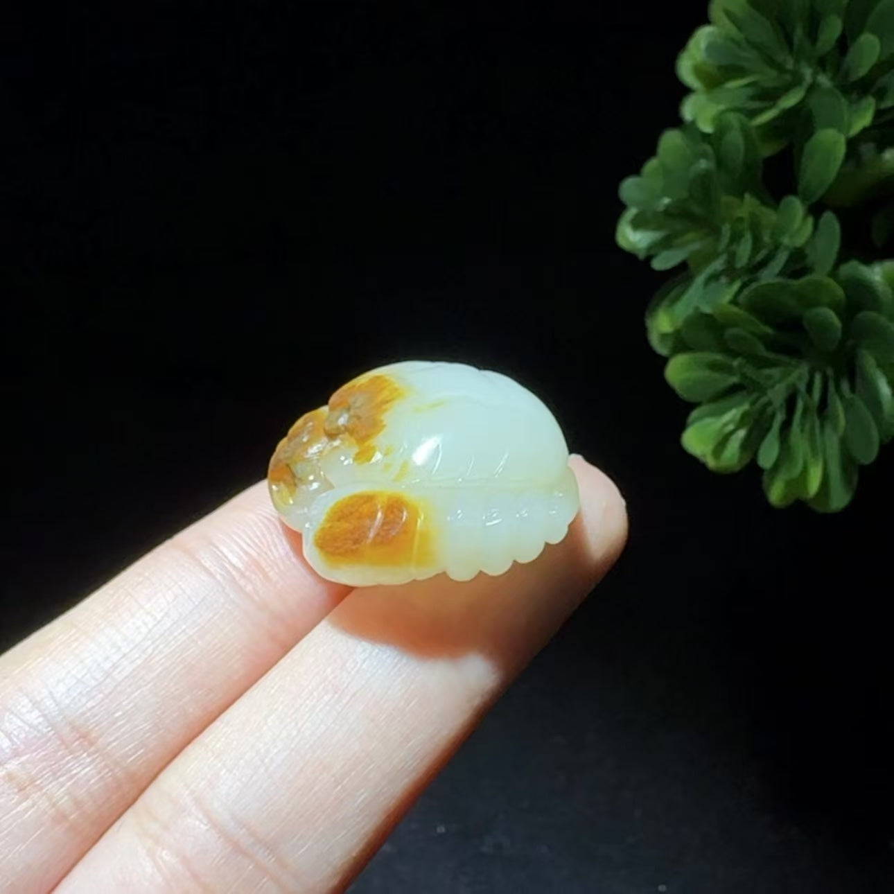和田玉籽料小挂件