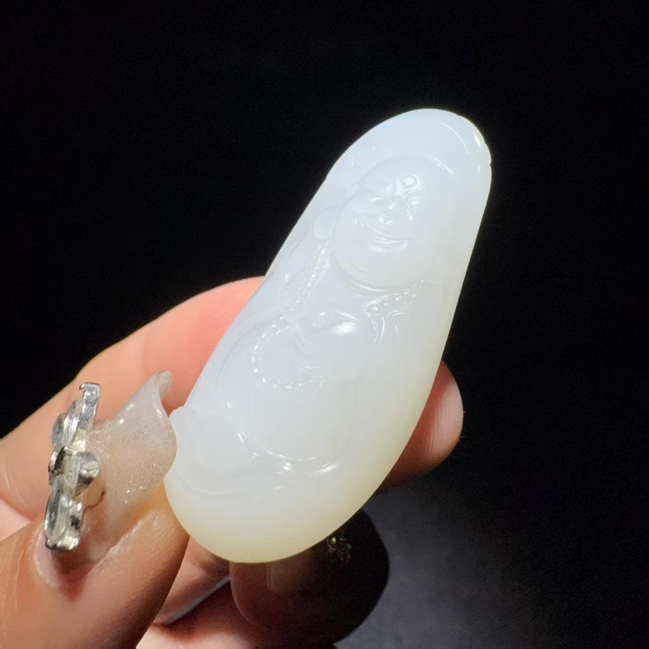 和田玉籽料挂件佛