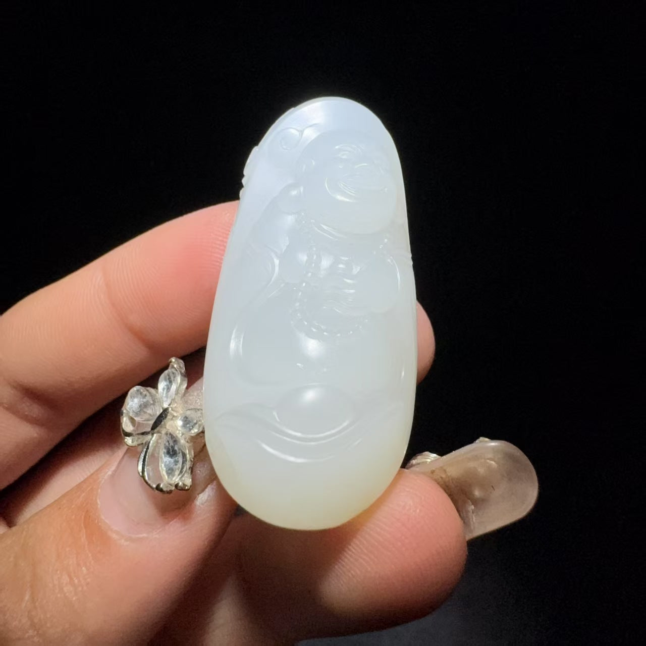 和田玉籽料挂件佛