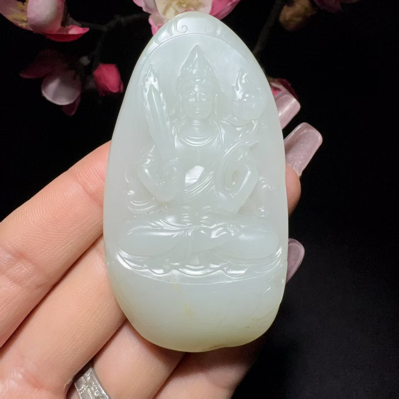 和田玉籽料虚空藏菩萨挂件
