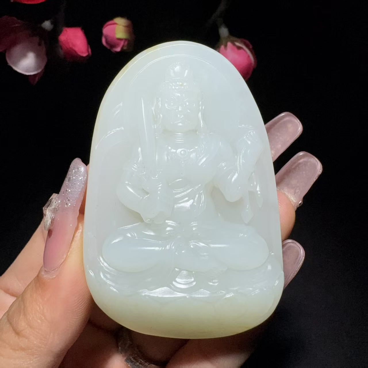 和田玉籽料不动明王挂件