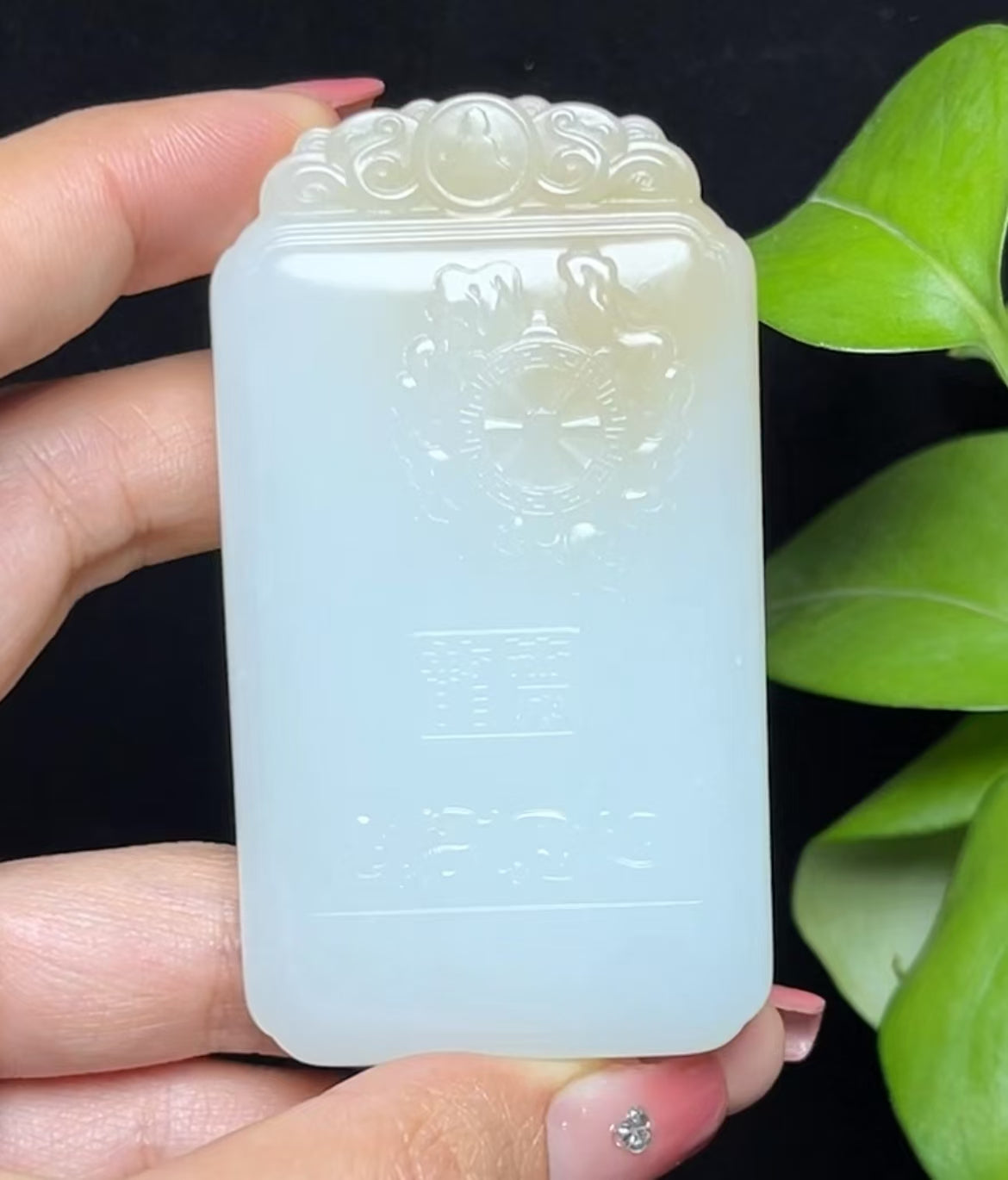 新疆和田玉且末糖羊脂玉望子成龙