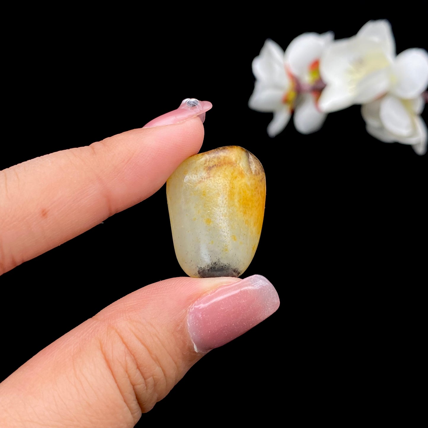 【超值推荐】和田玉-黄皮青花籽料原石挂件
