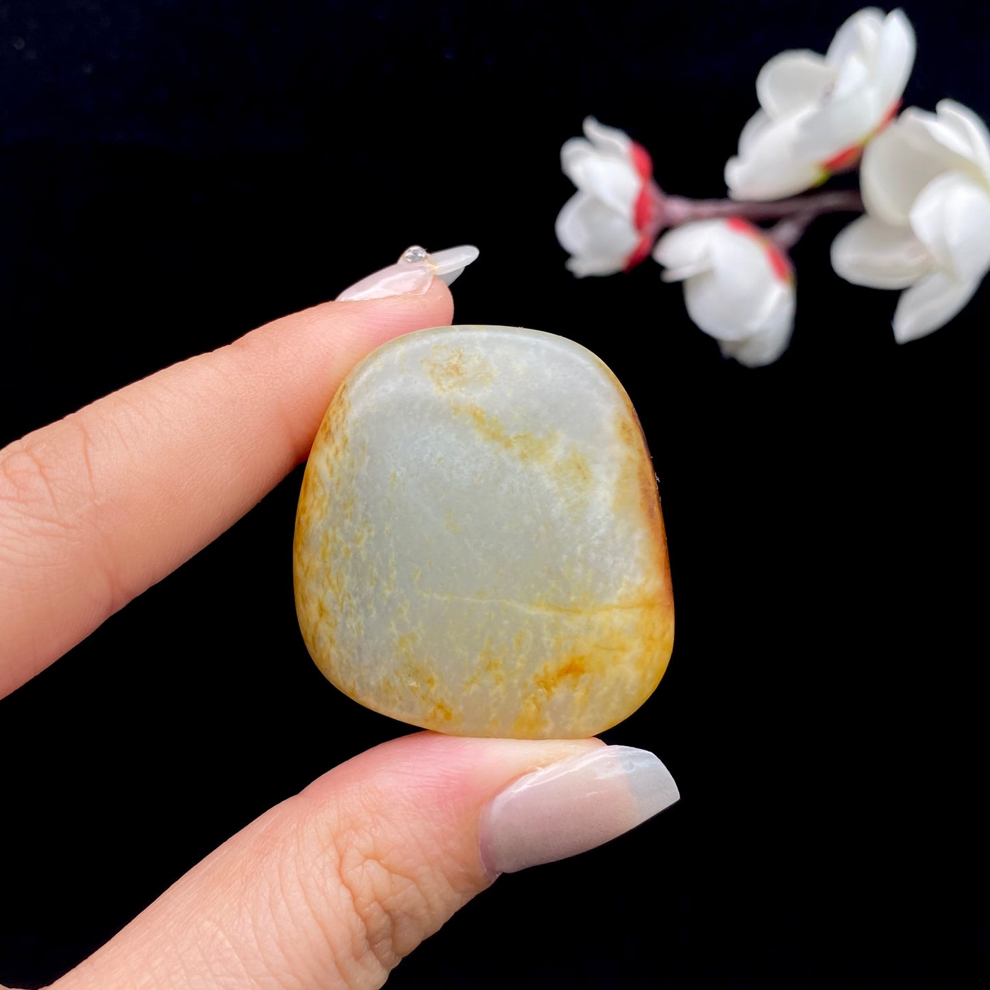 和田玉-聚黄皮青花底籽料挂件
