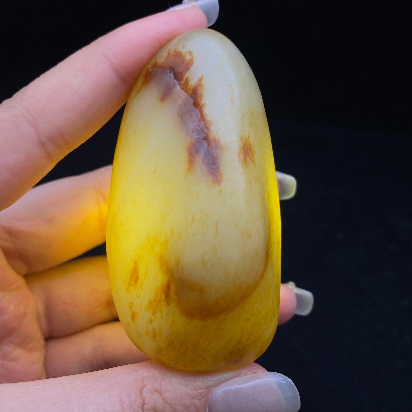 和田玉-洒金皮白肉籽料手把件
