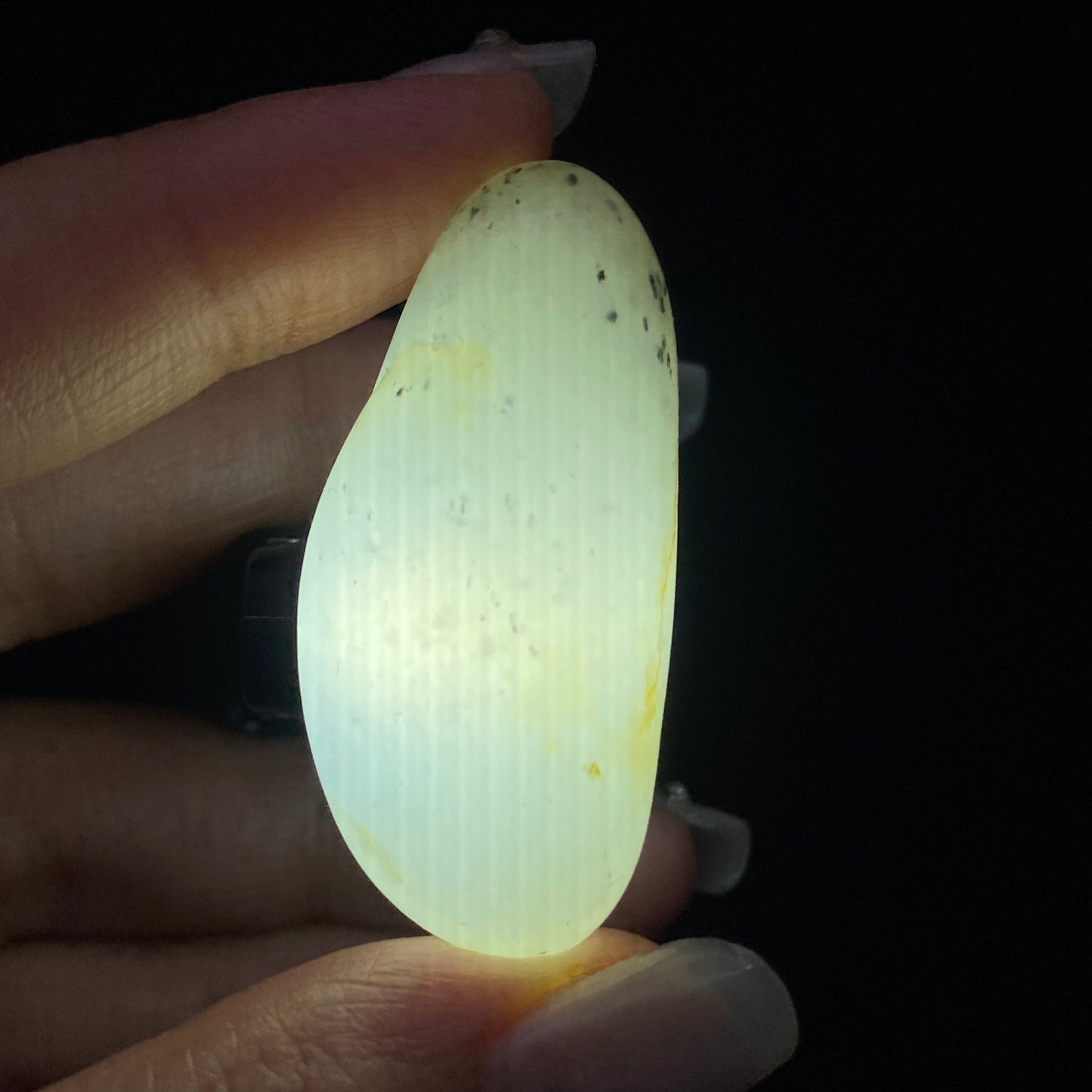 和田玉-黄皮散墨青花籽料原石
