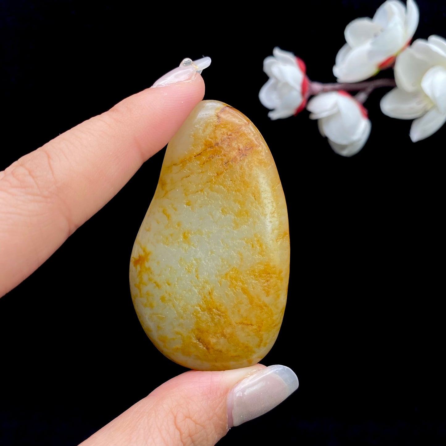 和田玉-洒金皮青花底籽料挂件