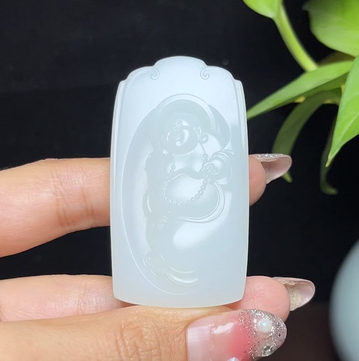 高品质和田羊脂玉佛公挂件