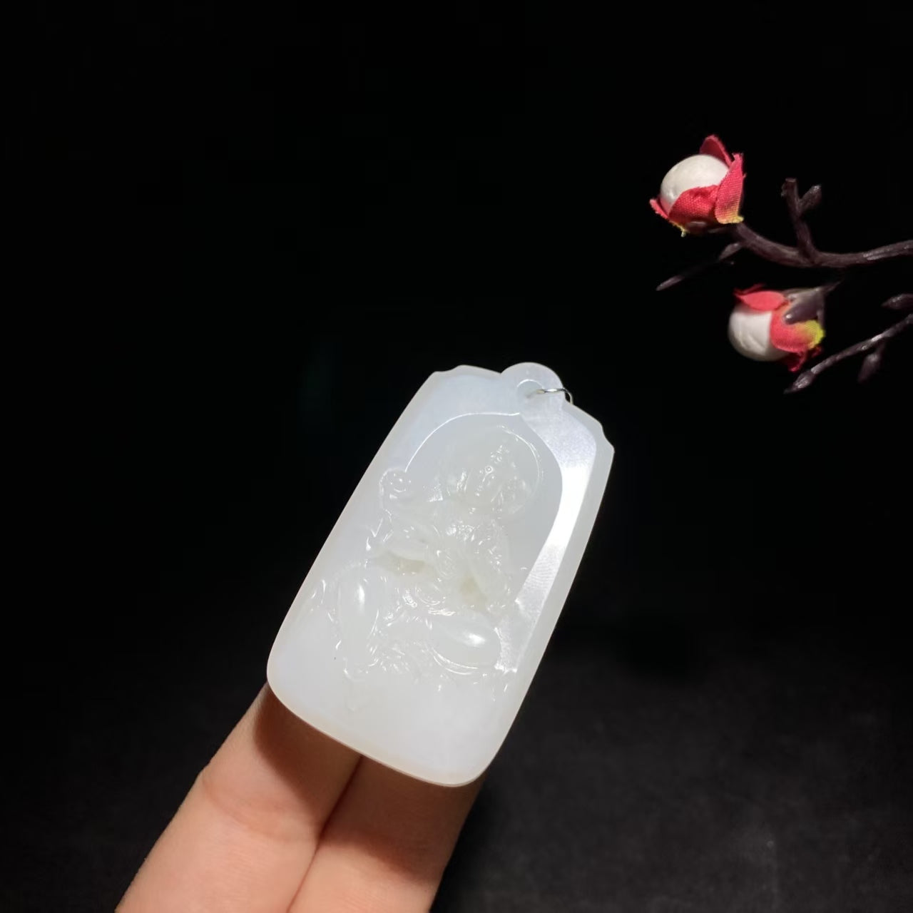 和田山料羊脂白玉观音挂件