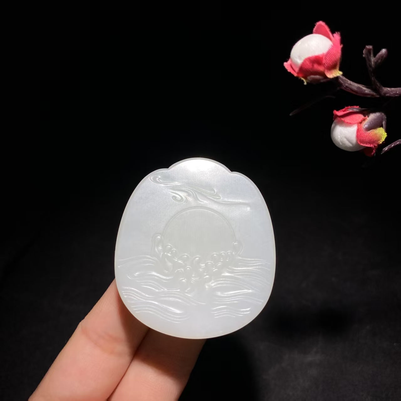 和田山料羊脂白玉观音挂件