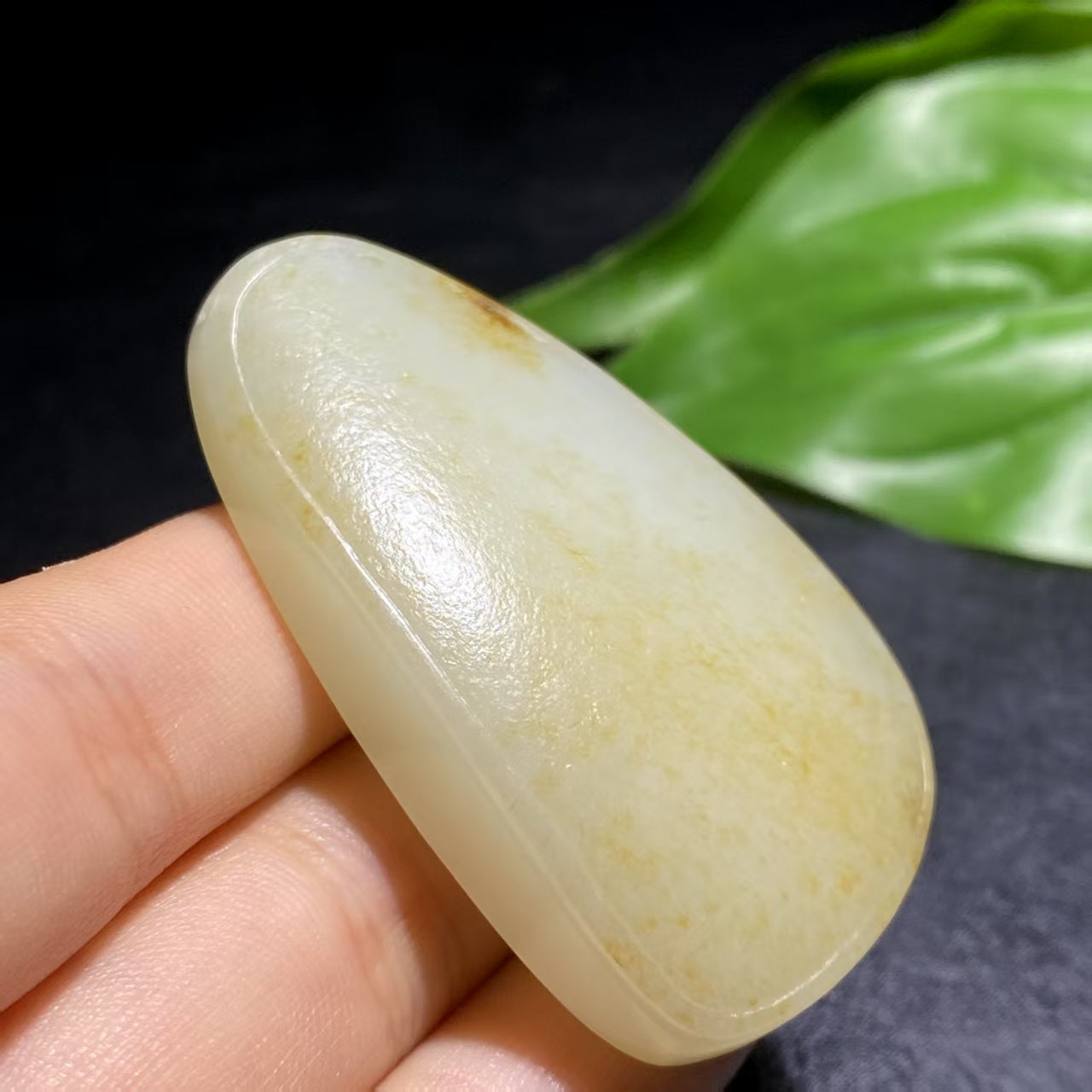 和田玉籽料无事牌