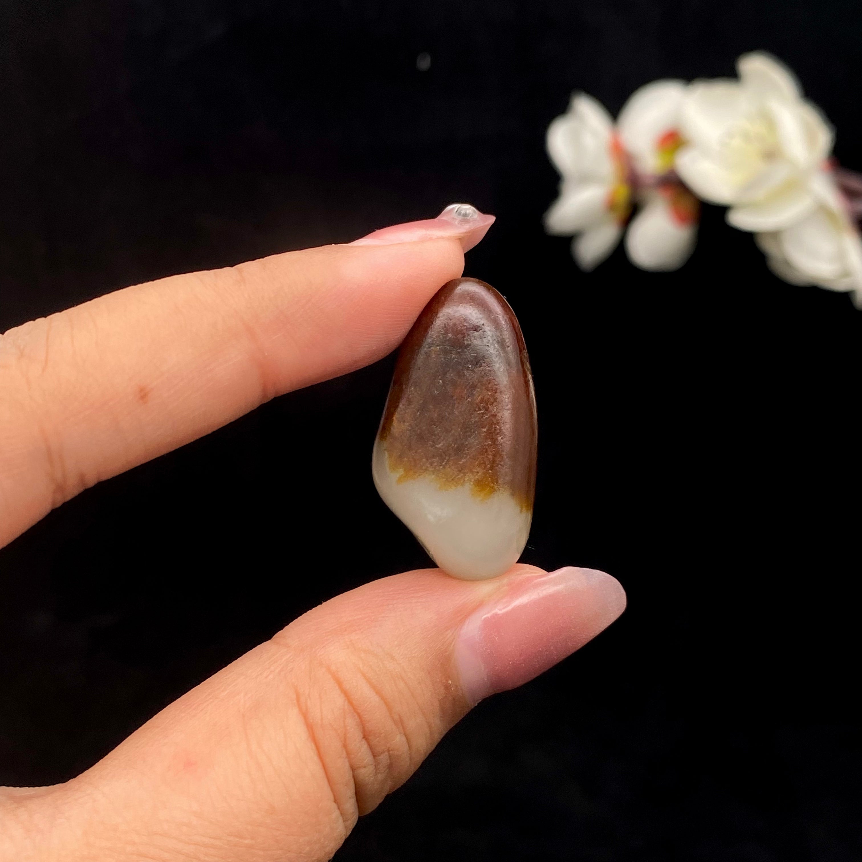  和田玉-聚红皮白肉籽料吊坠籽