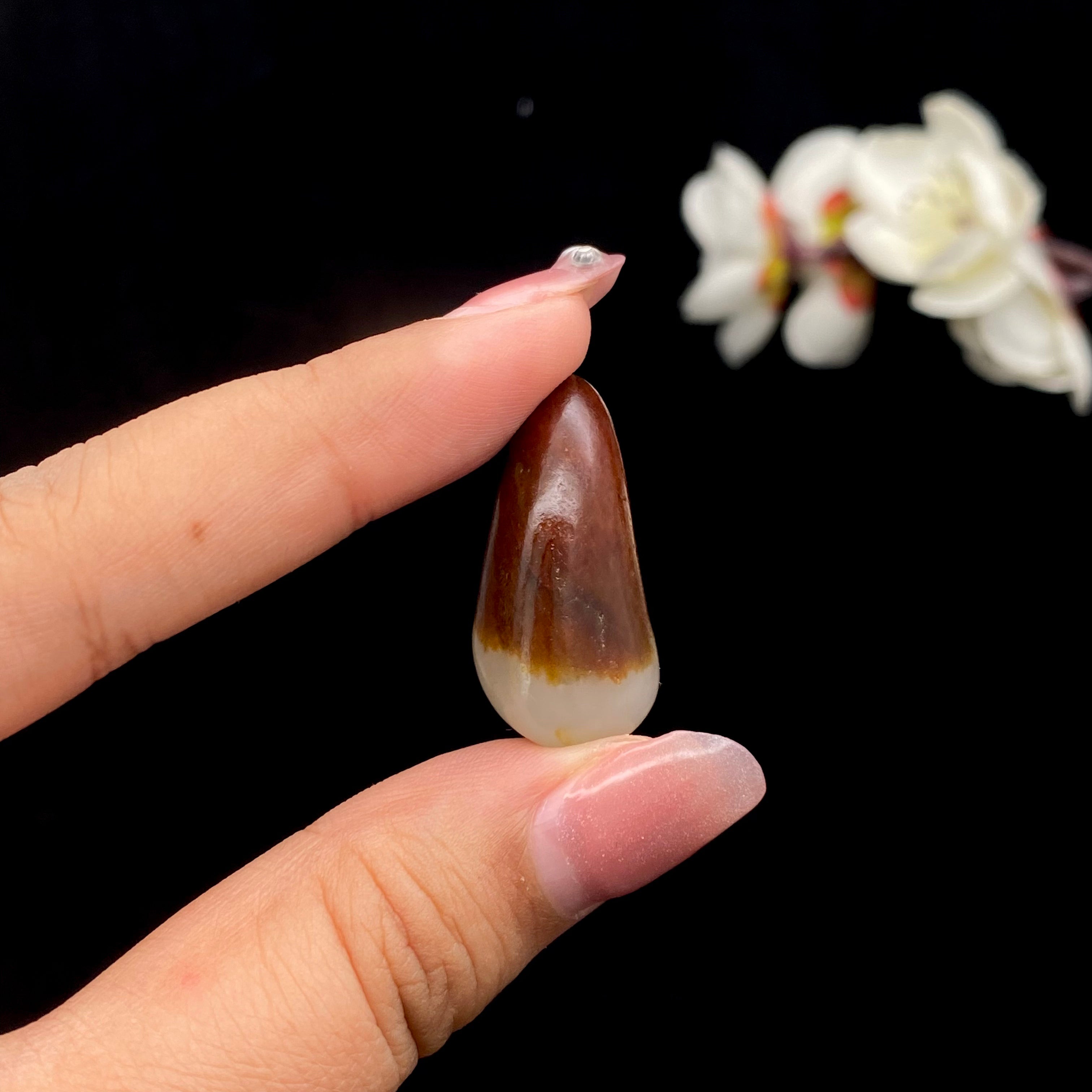  和田玉-聚红皮白肉籽料吊坠籽